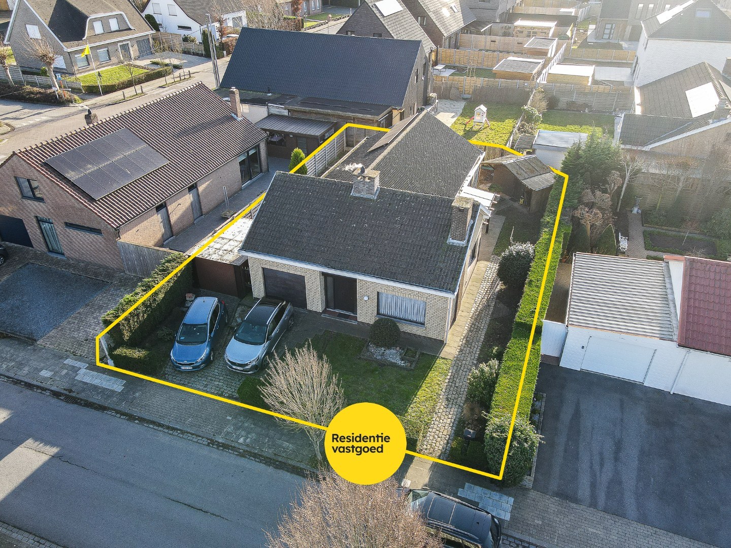 Woning met 5 slaapkamers in het centrum van Eernegem 