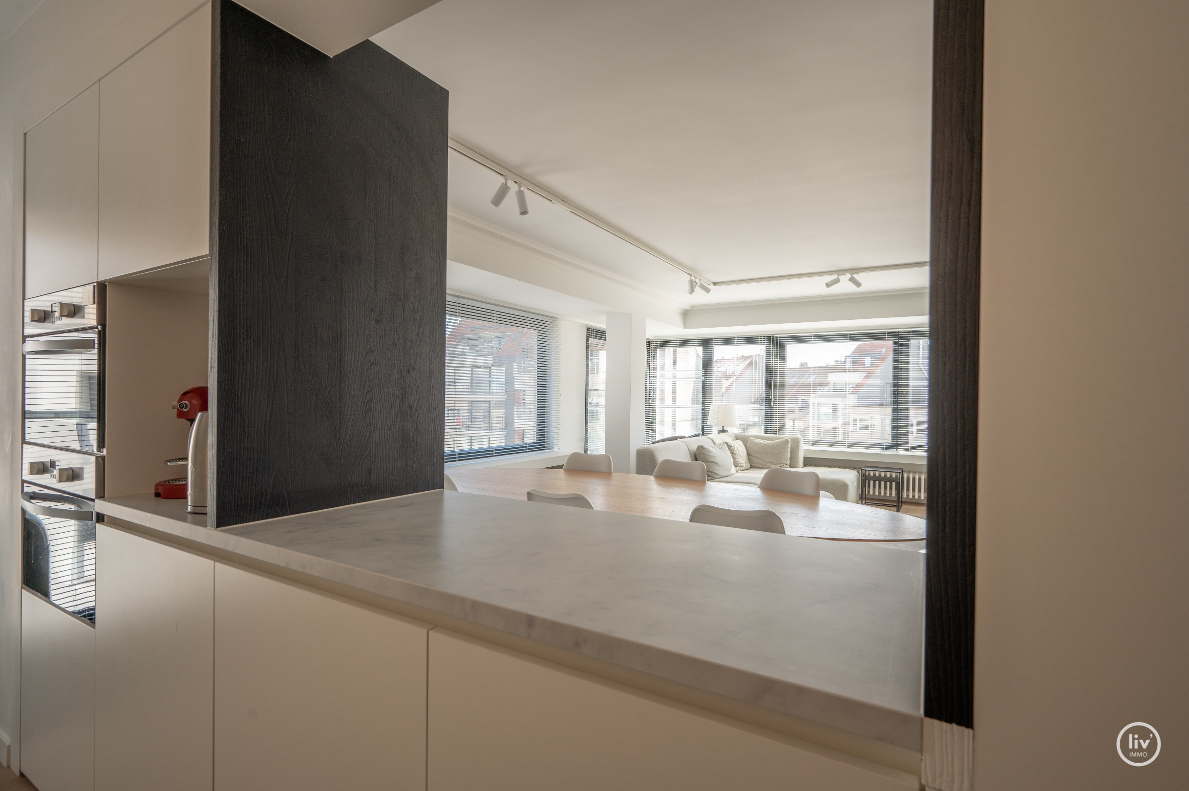 Volledig afgewerkt Hoekappartement + studio centraal gelegen in Knokke 