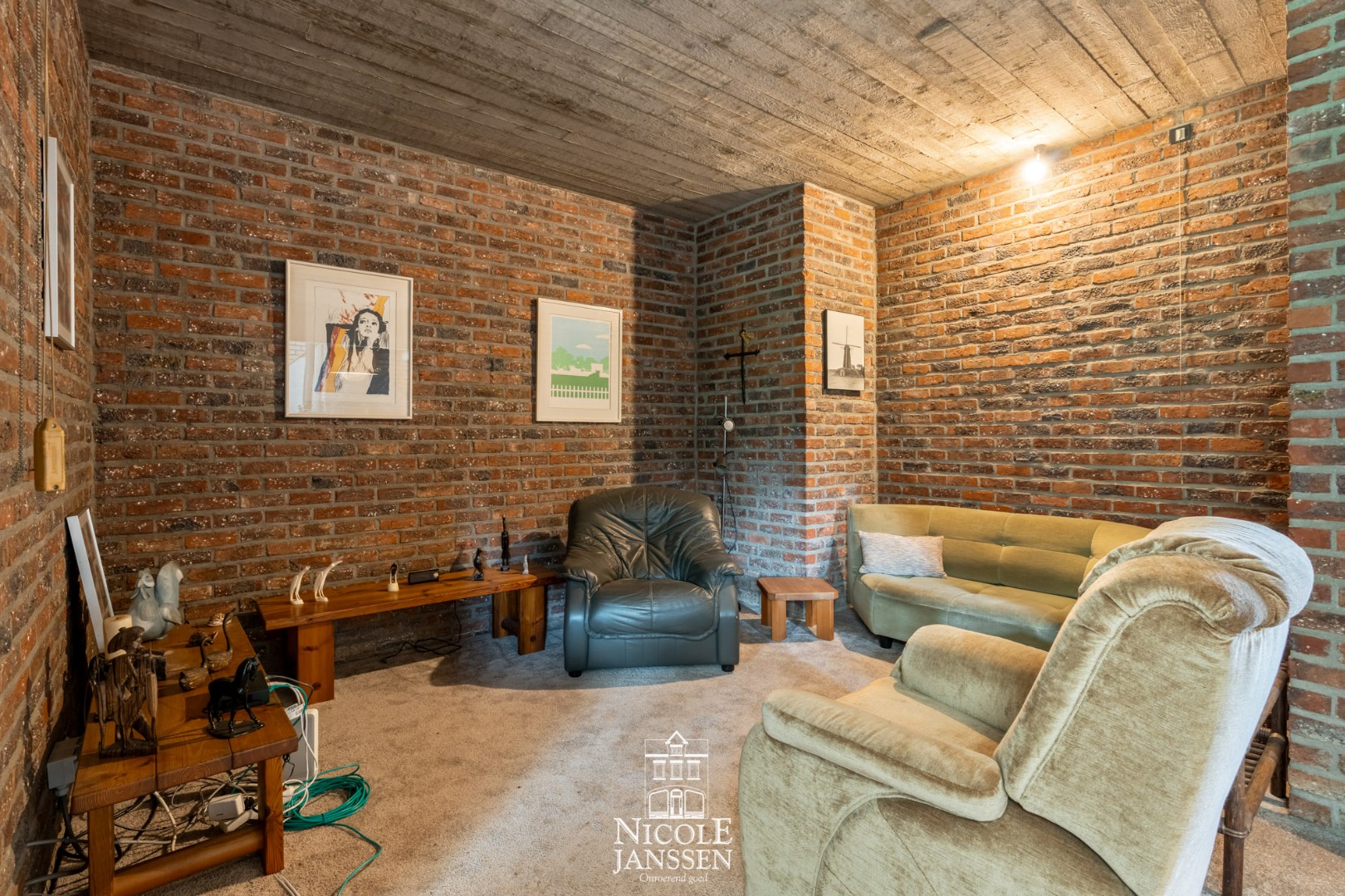 Aparte knusse zithoek om te ontspannen 