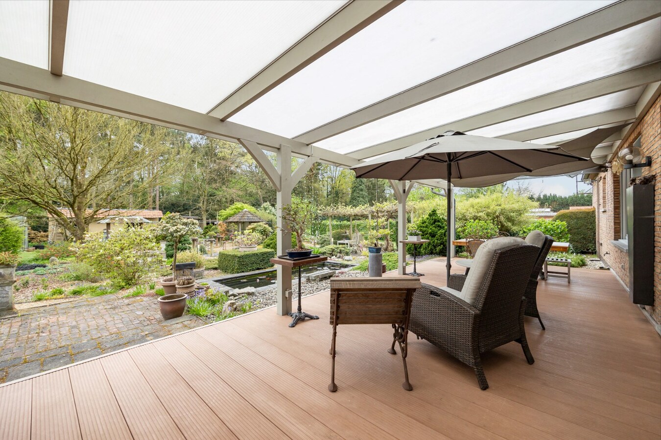 Rustig wonen in het groen –  gelijkvloerse woning op riant perceel van 2178 m² 