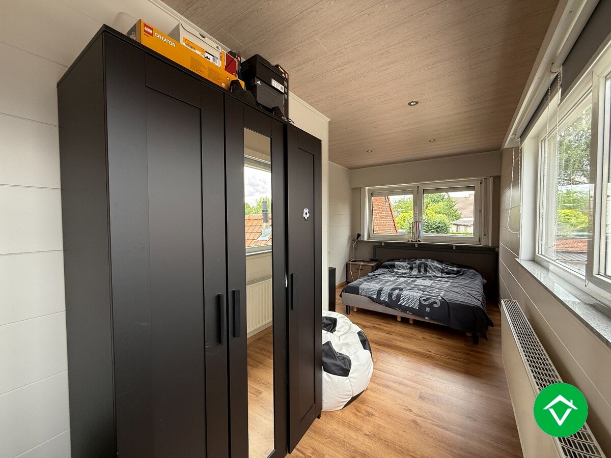 Rijwoning met 3 slaapkamers en tuin te Izegem 