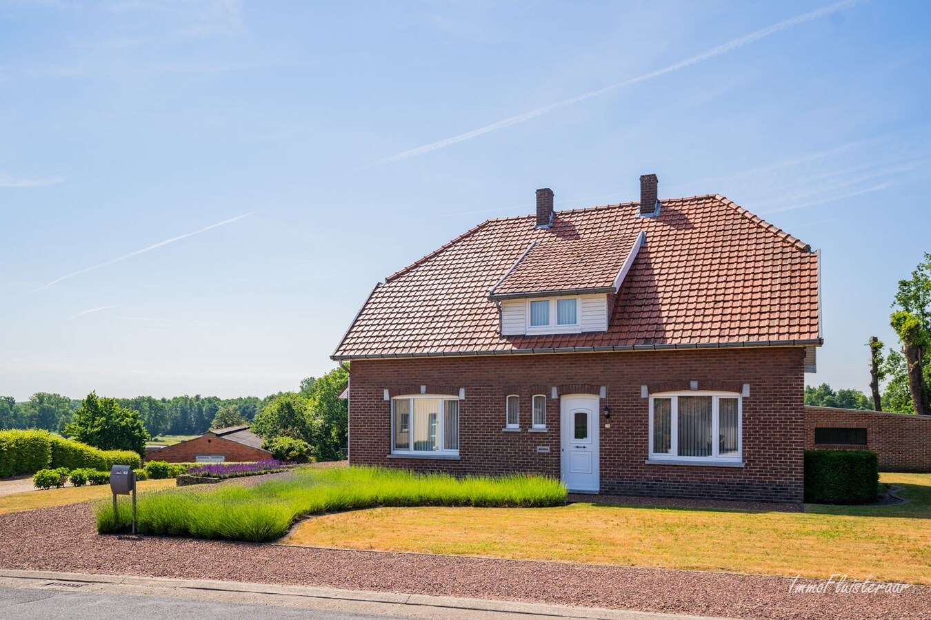 Belle maison avec écurie et terrain d'environ 1,63 ha à Opglabbeek (Oudsbergen) 