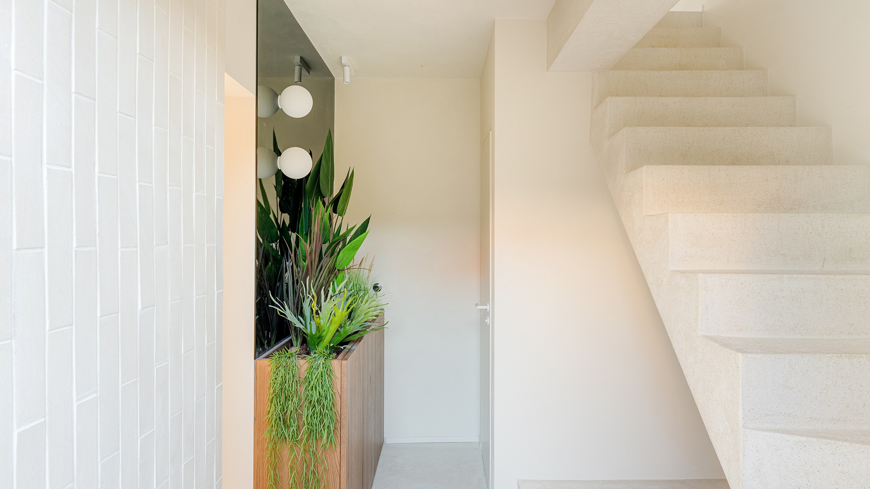 Villa de luxe rénovée dans un quartier résidentiel. 