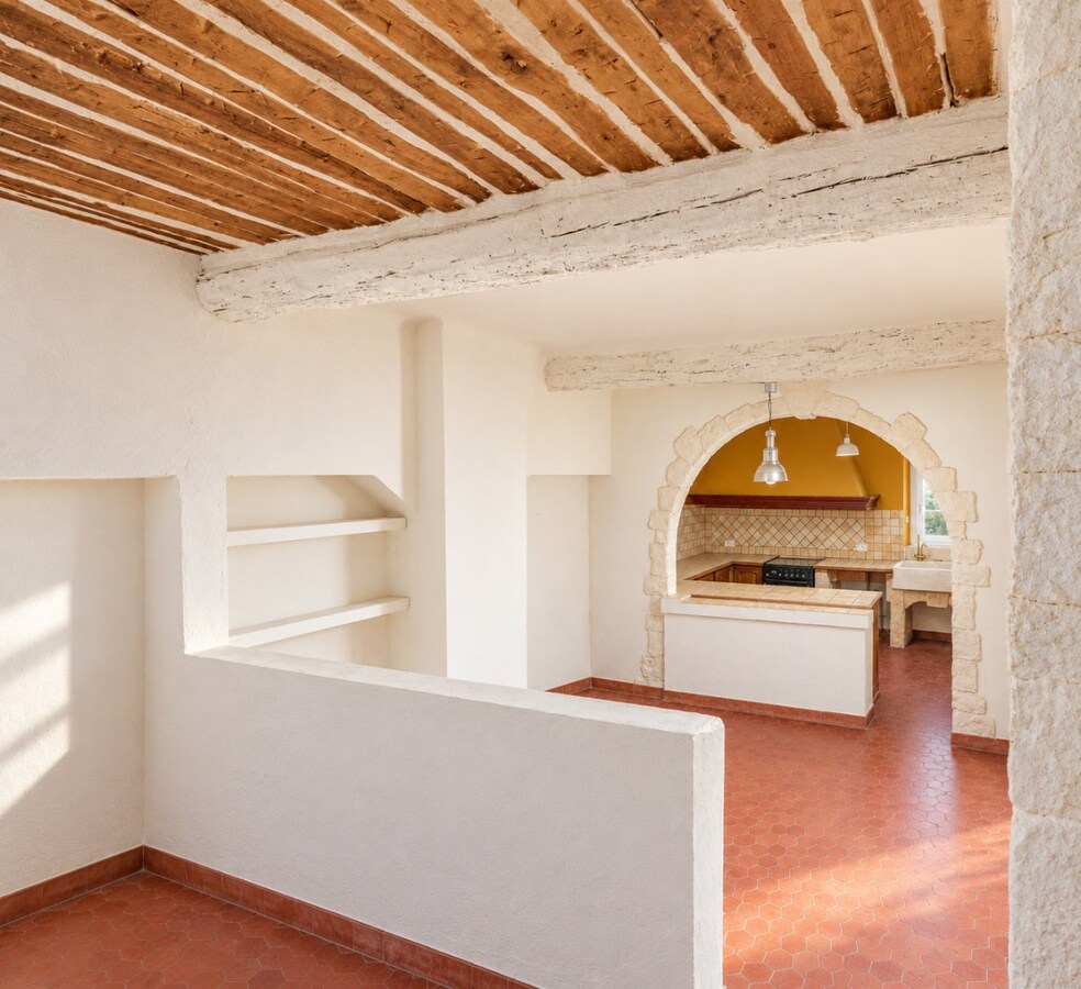 KNUSSE UNIEKE WONING IN HARTJE PROVENCE 