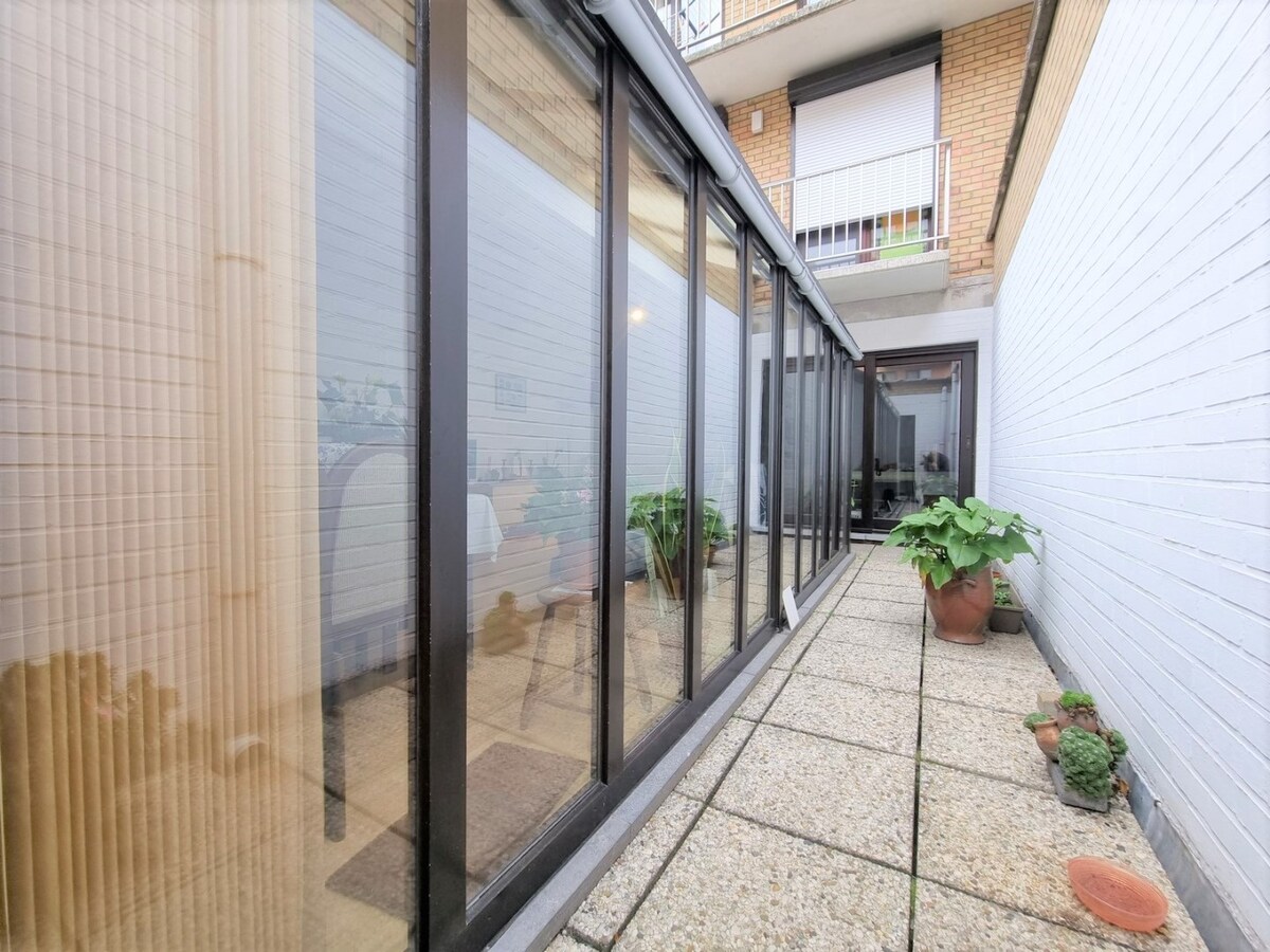 Uitzonderlijk groot (+- 170 m²!!) gelijkvloers appartement vlakbij het strand - Heist 