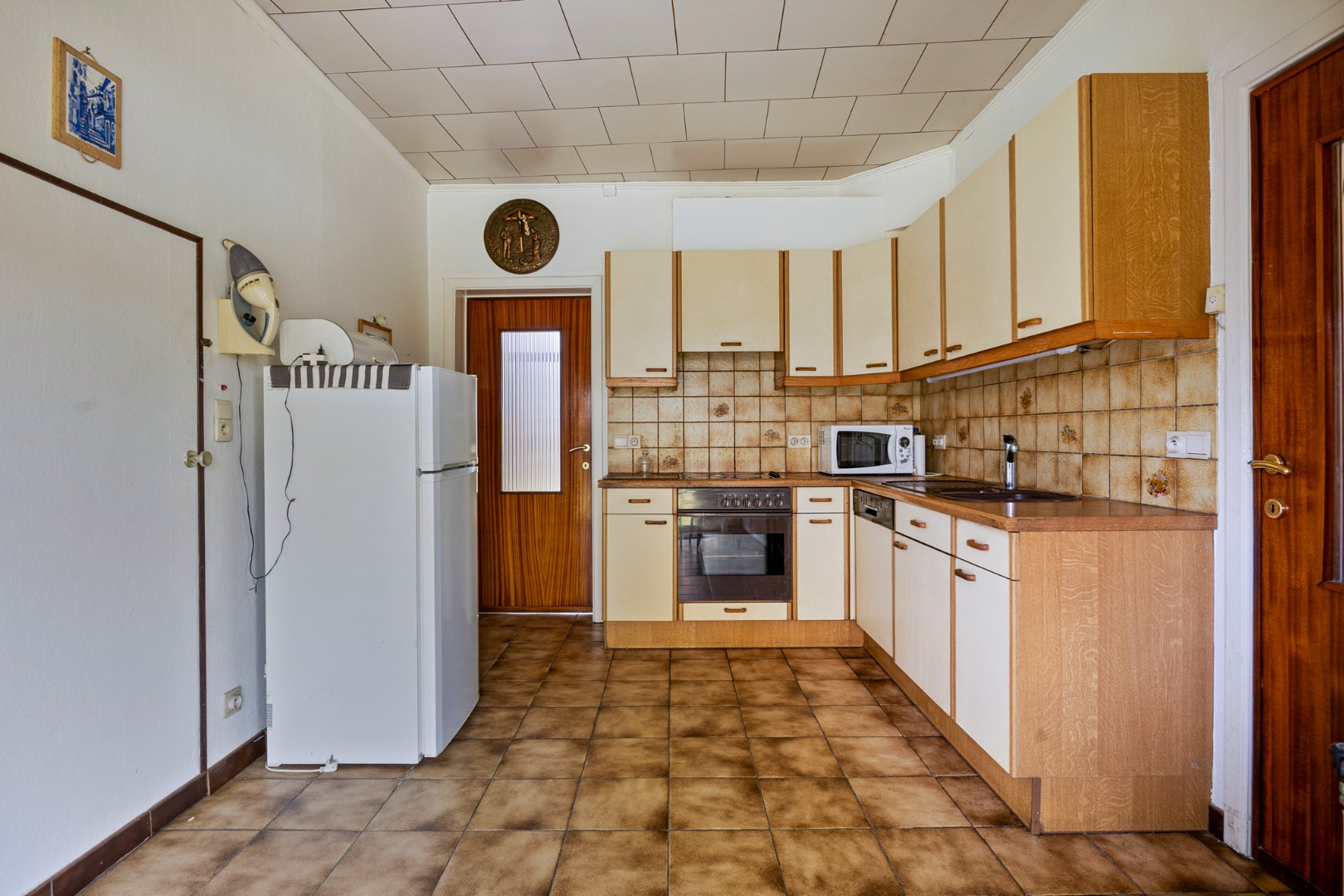 WONING met 3 kamers, garage en atelier 1640 SINT-GENESIUS-RODE 