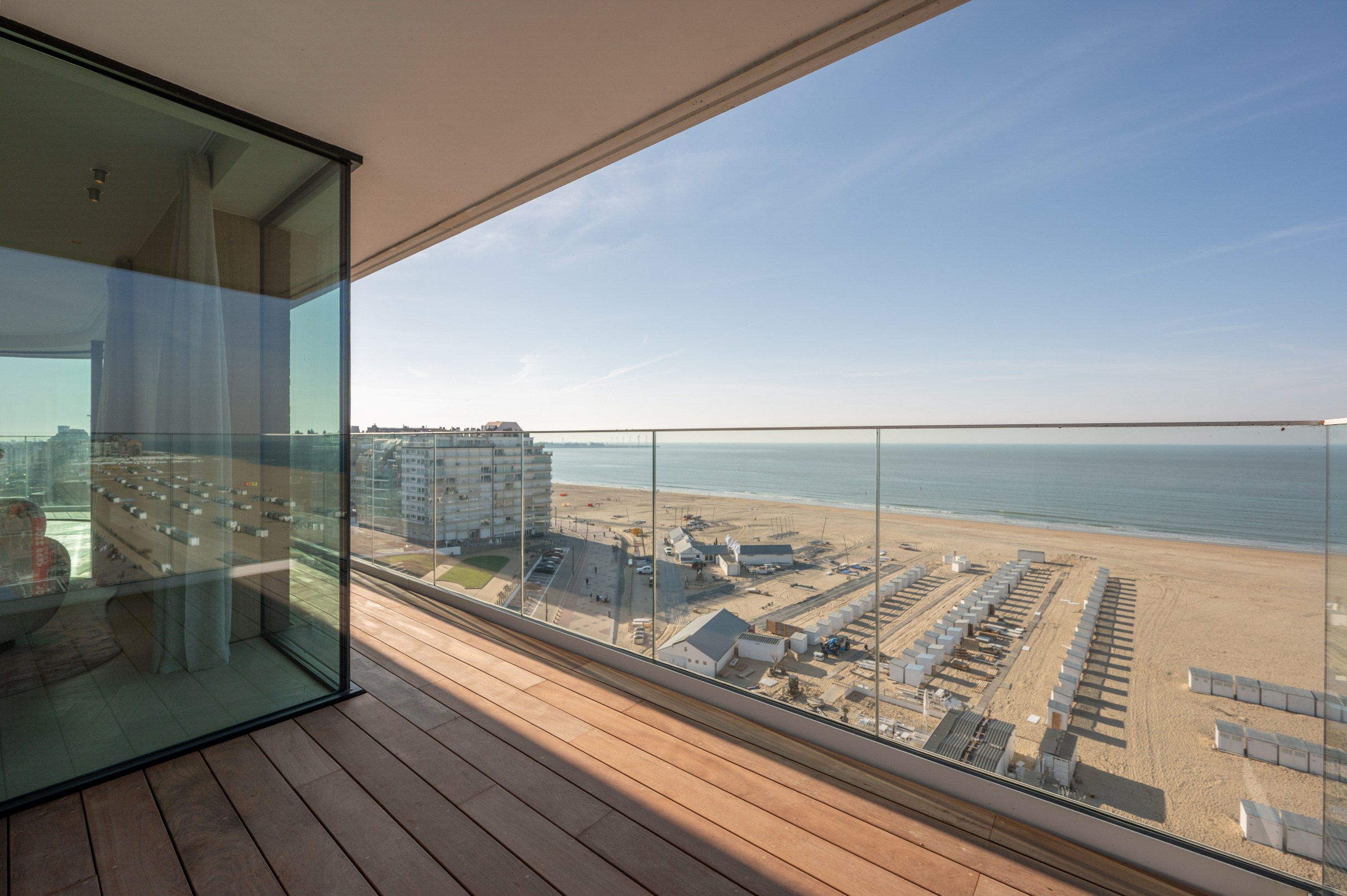 Appartement en duplex exceptionnel à vendre avec vue panoramique dans la résidence Duinrésidence. 