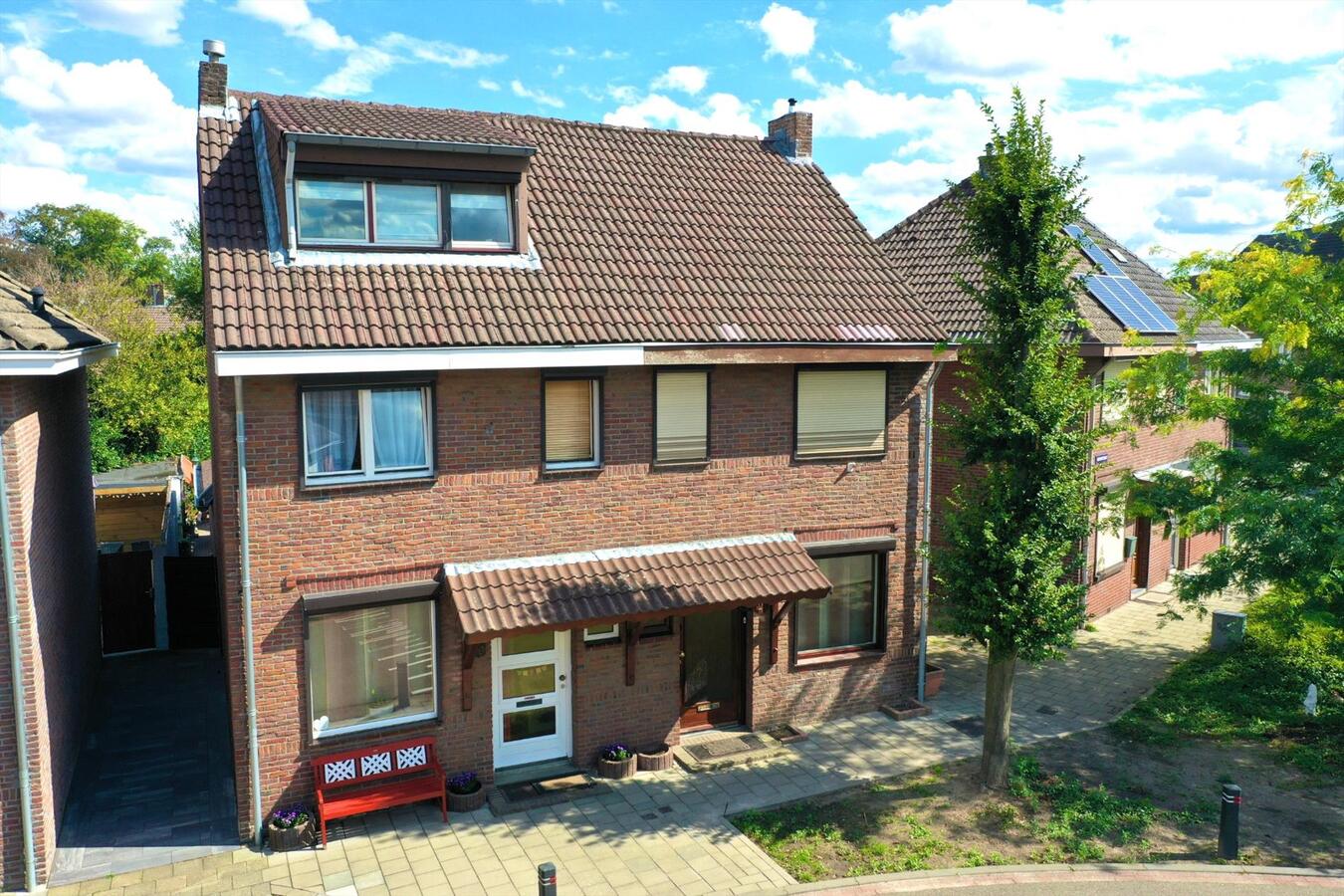 Verkocht eengezinswoning - Amstenrade