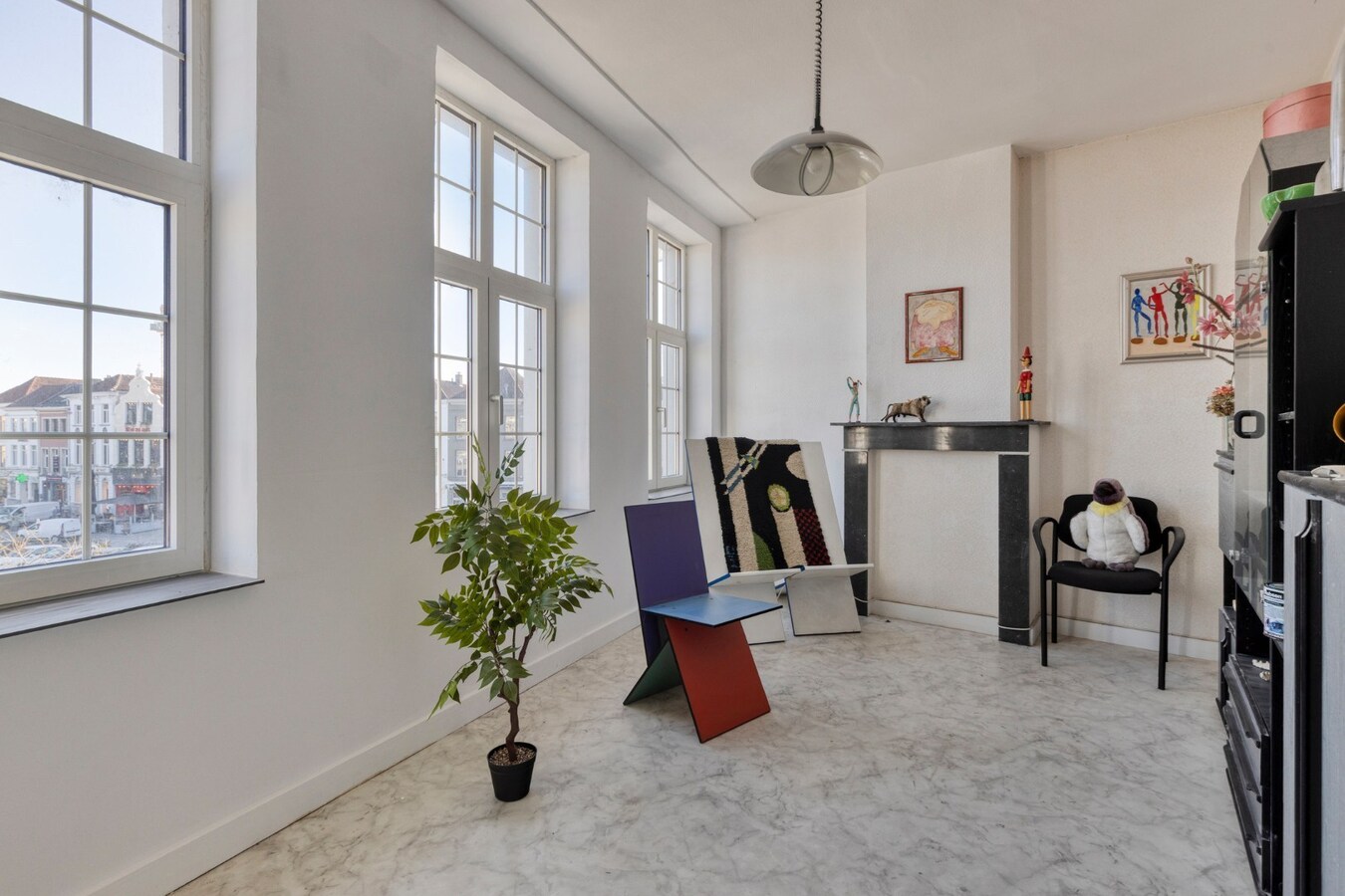 DE MARKT van Oudenaarde: apotheek woning met licentie 