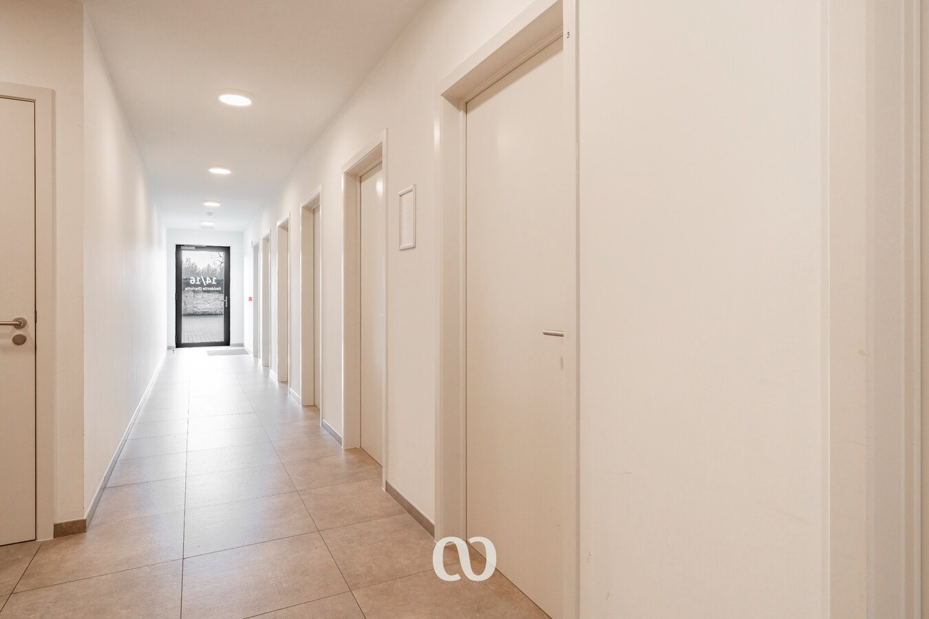 Modern en lichtrijk appartement te huur in de Beverestraat 