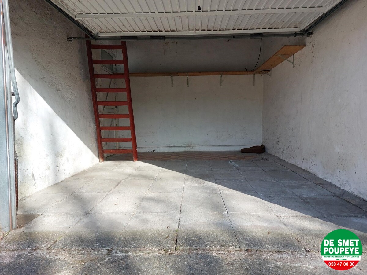 Garagebox met extra opslagruimte 