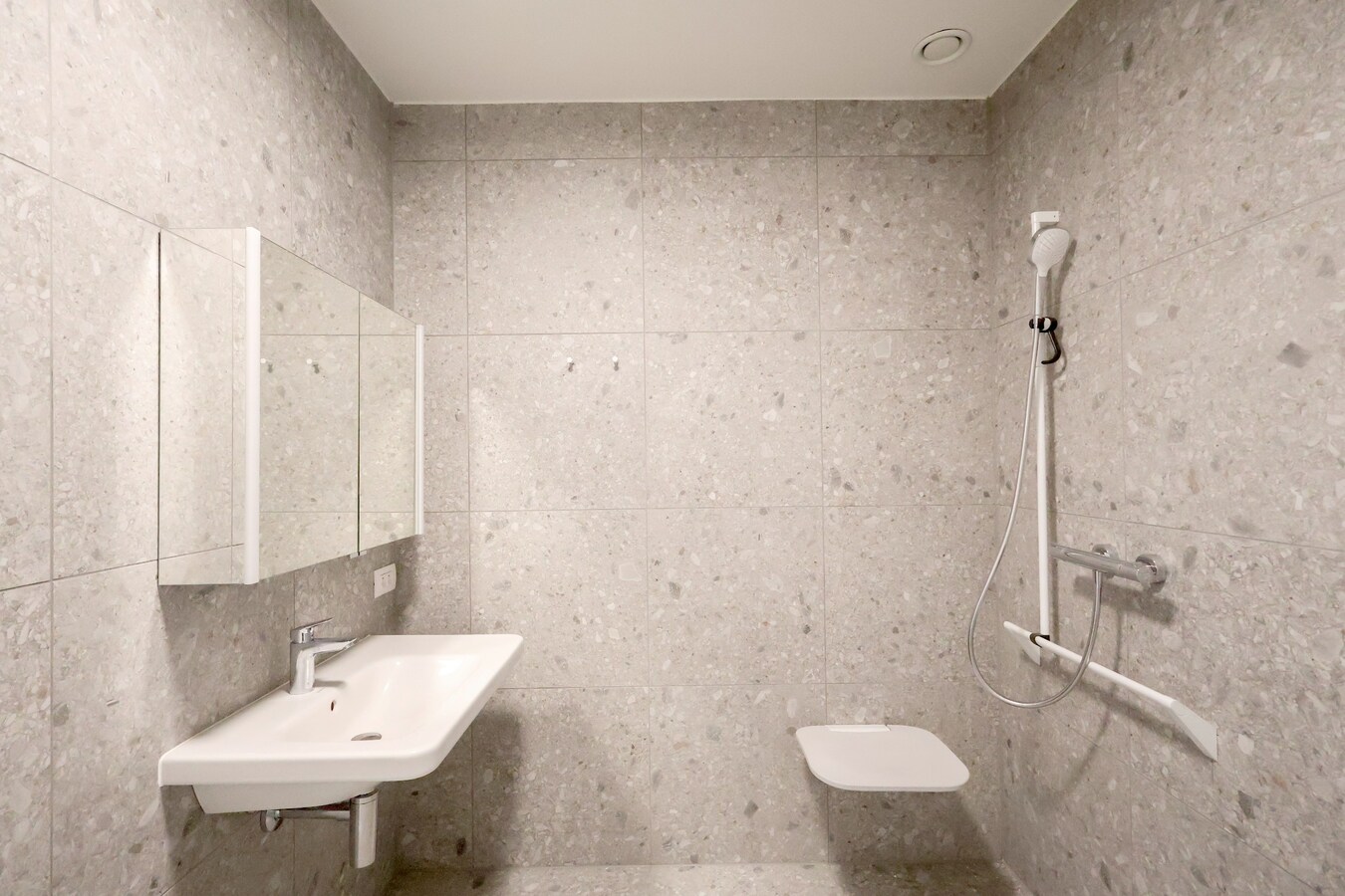 Te koop service flat - Oostduinkerke
