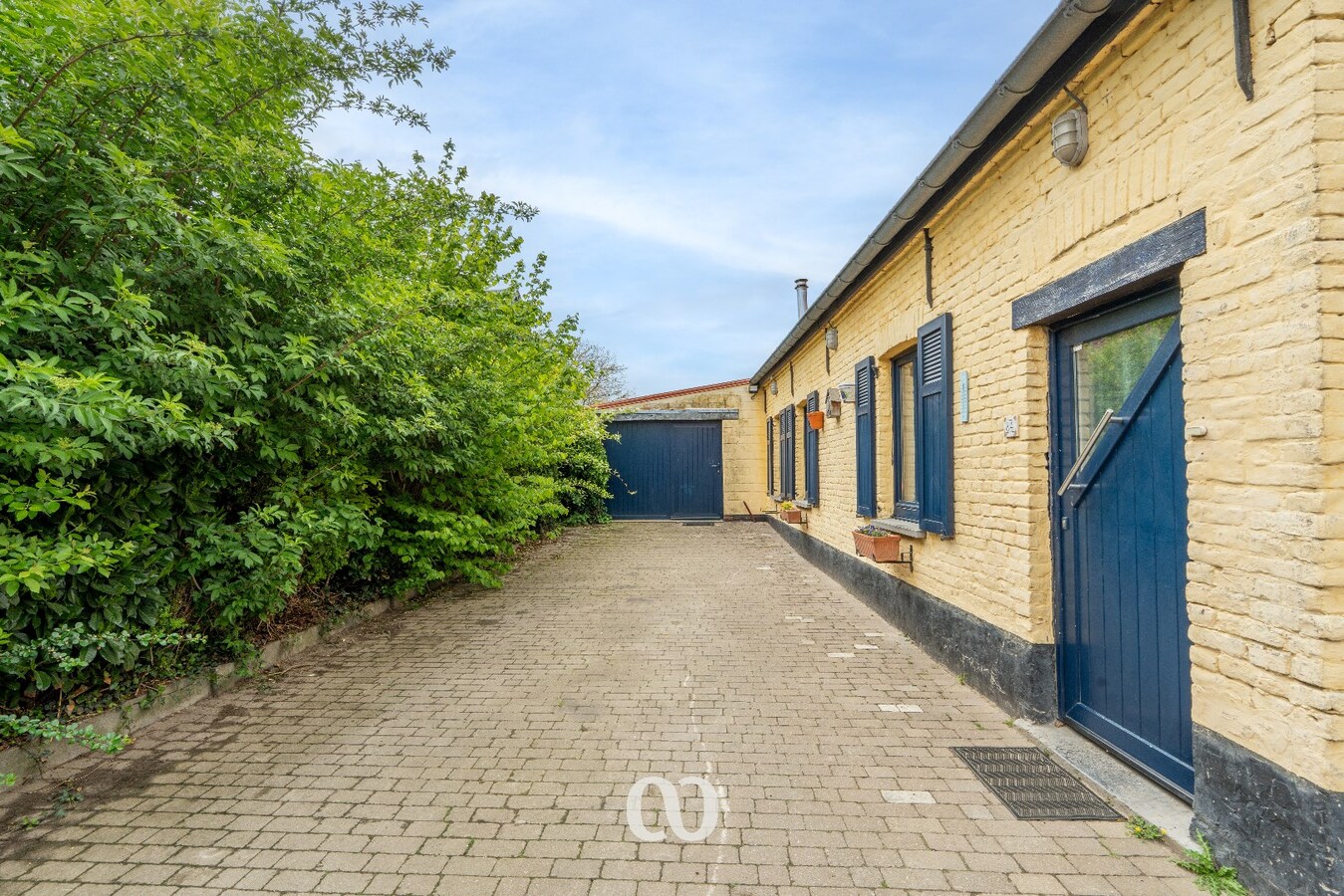 Prachtig gelegen woning in het centrum van Mullem 