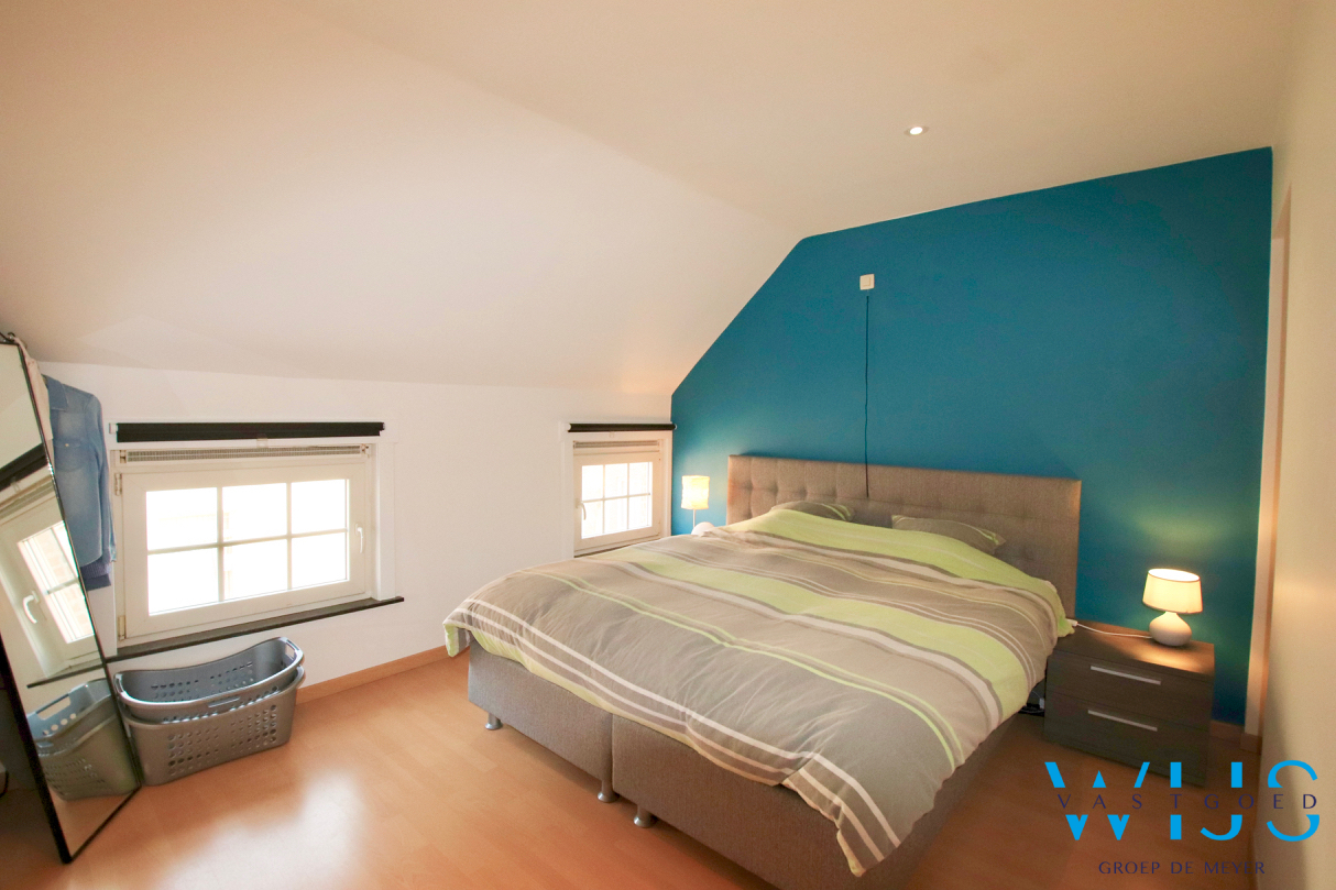 Instapklare en smaakvolle woning in hartje EEKLO 