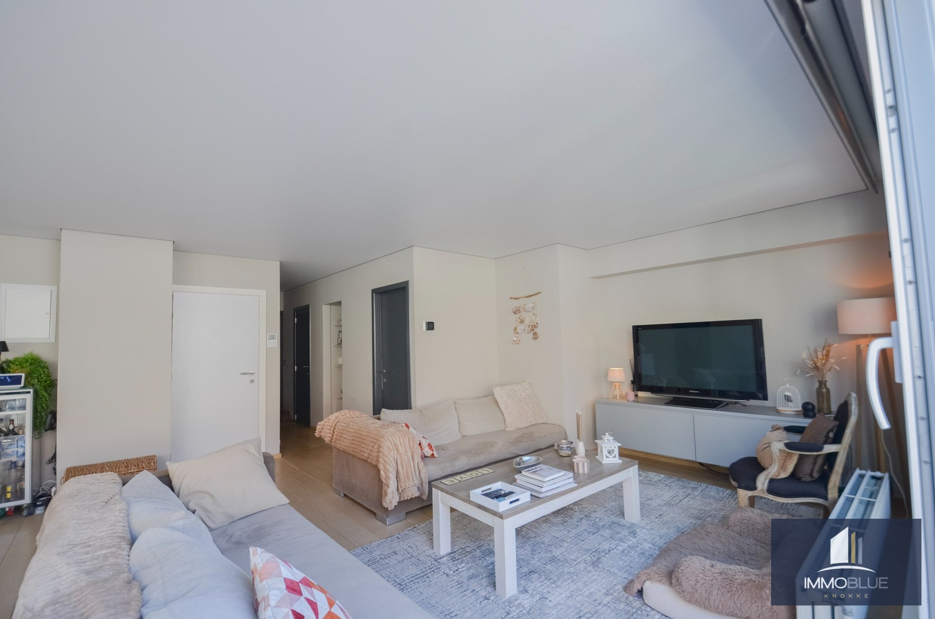 Exclusief: instapklare penthouse met een ruim zonnig terras. 