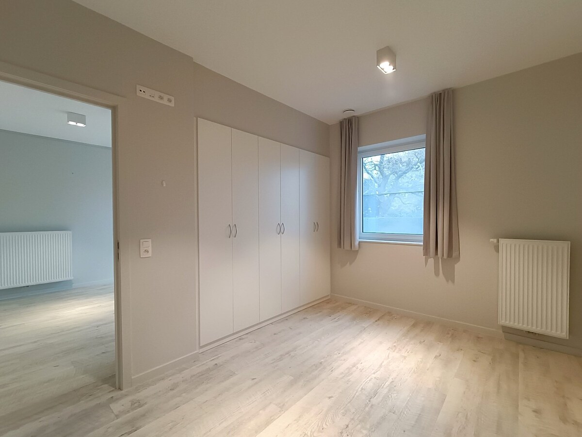 Moderne serviceflat te Westkapelle. 