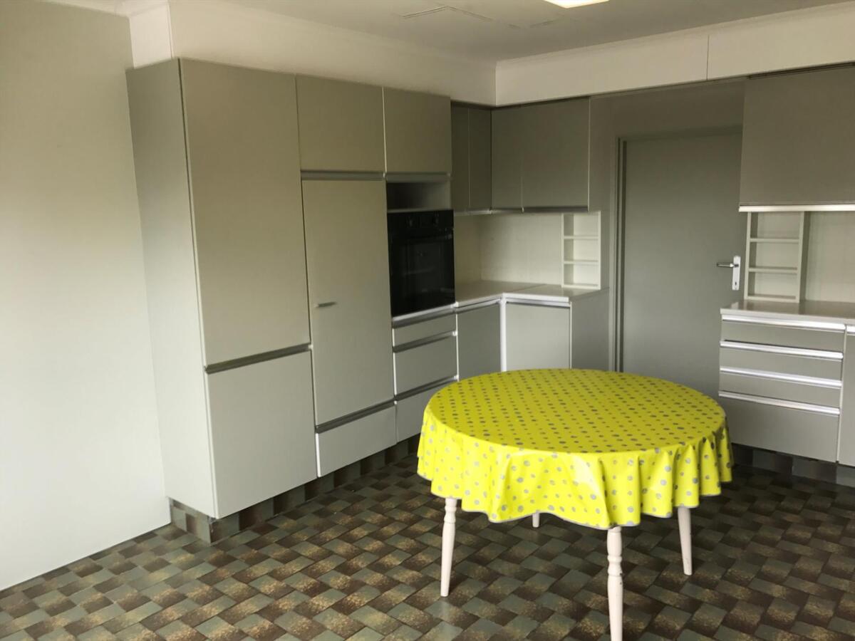 Landelijk gelegen woning met 4 slaapkamers 