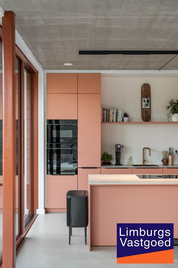 Nieuwbouwwoning, open bebouwing, 3 slpk, 3a60ca 