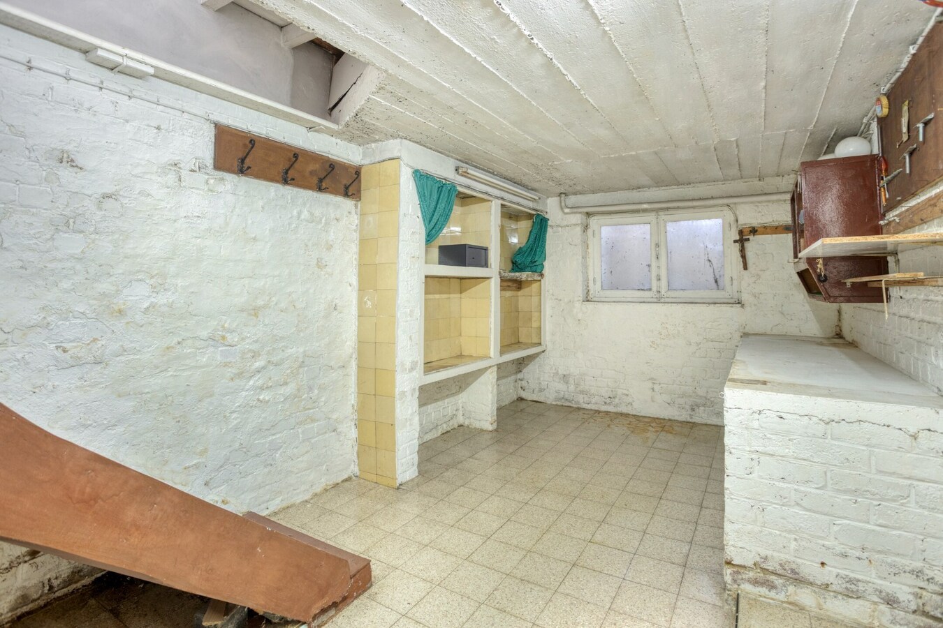Karaktervolle halfopen villa met prachtige tuin op toplocatie in Tienen 
