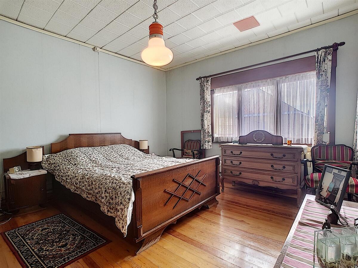 Goed gelegen woning met achteruitgang - Zeebrugge 