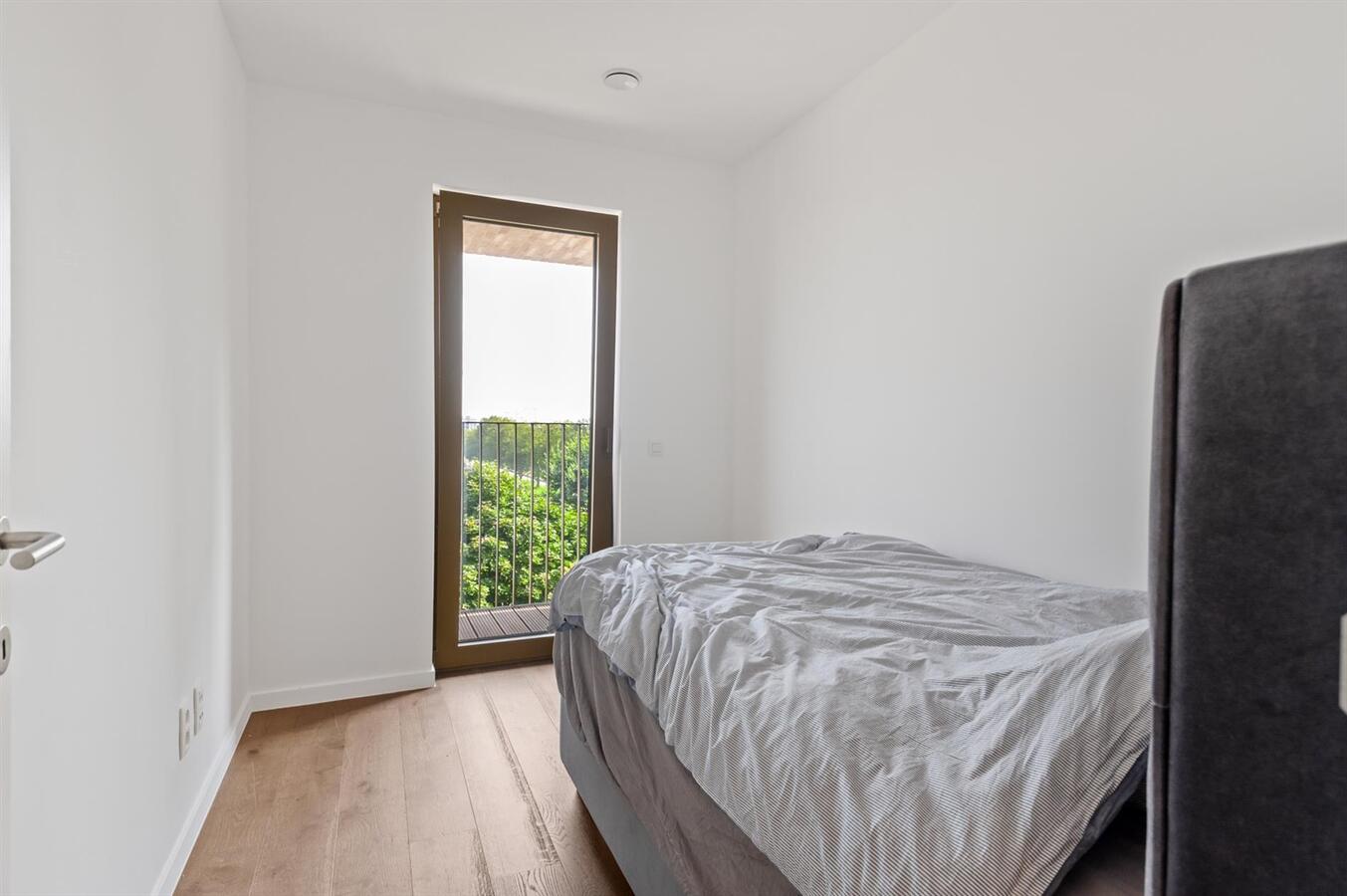 Hoekappartement met terras en uitzicht op 't Eilandje! 