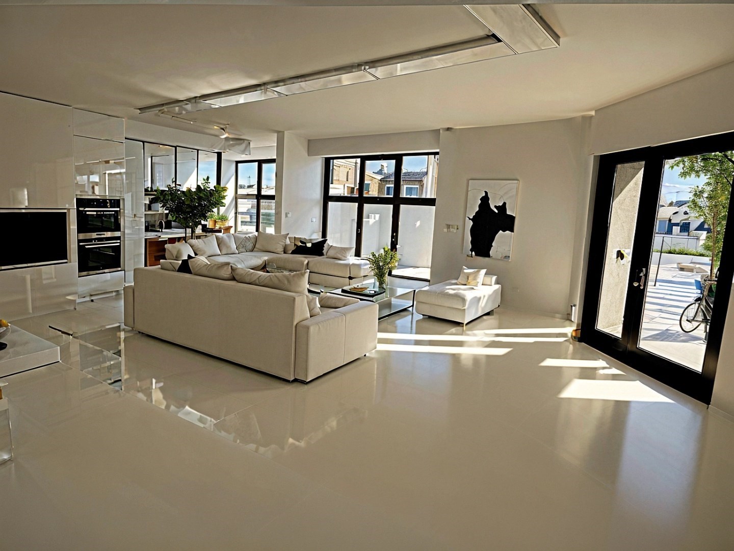 Zeer ruim appartement op een topligging! 