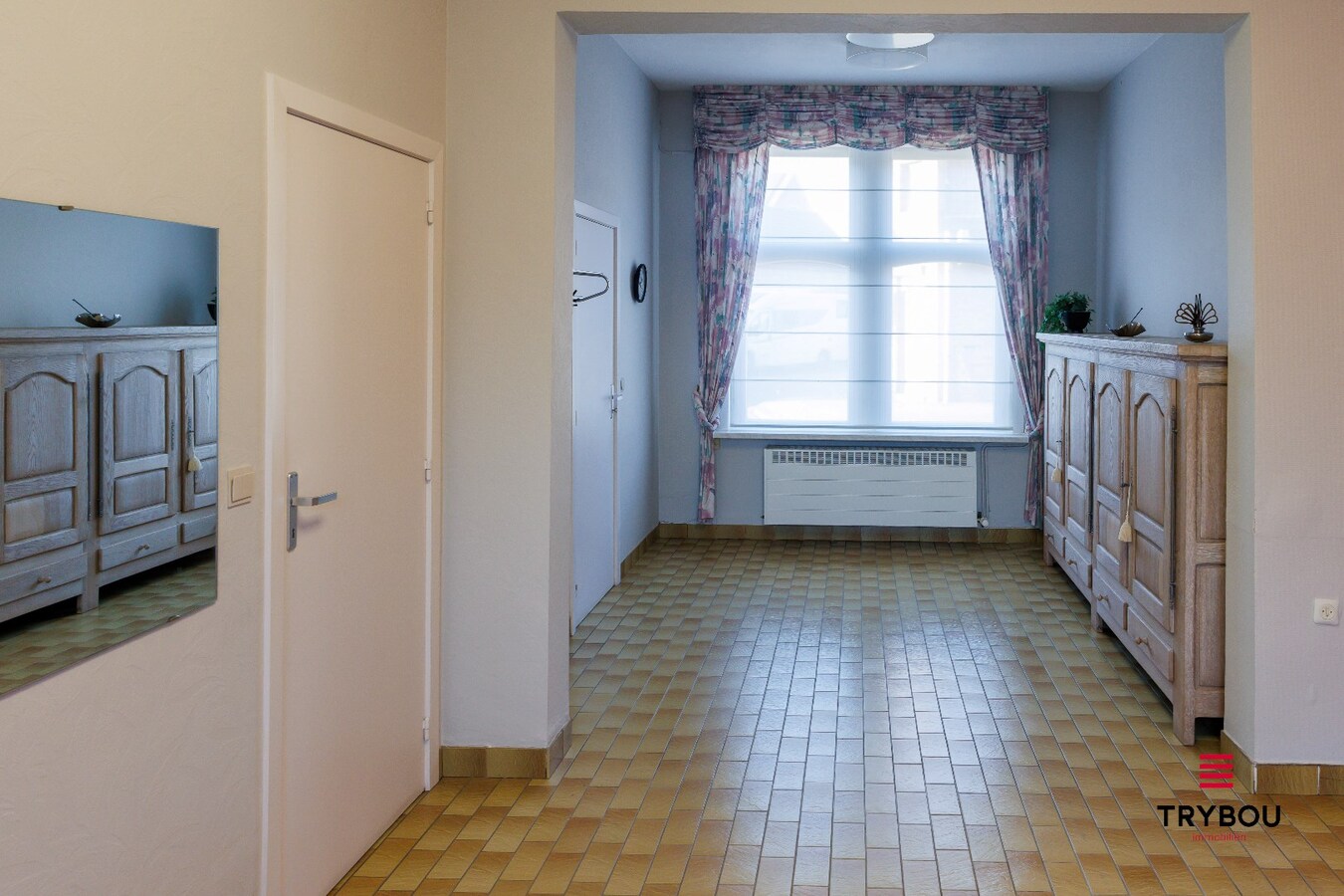 Ruime woning in het centrum van Poelkapelle 