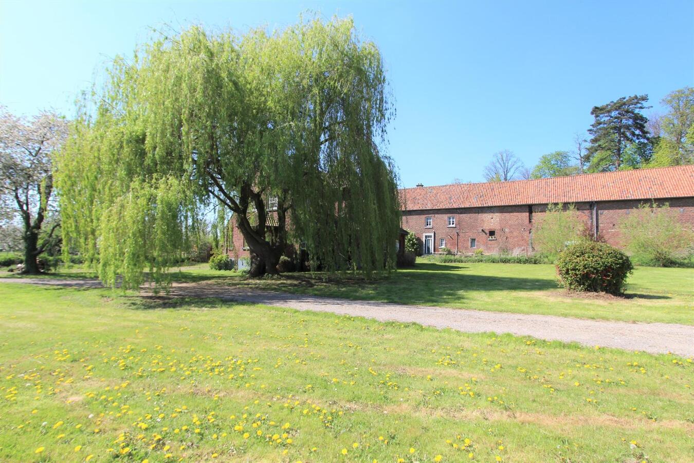 Verhuurd landhuis - Heks