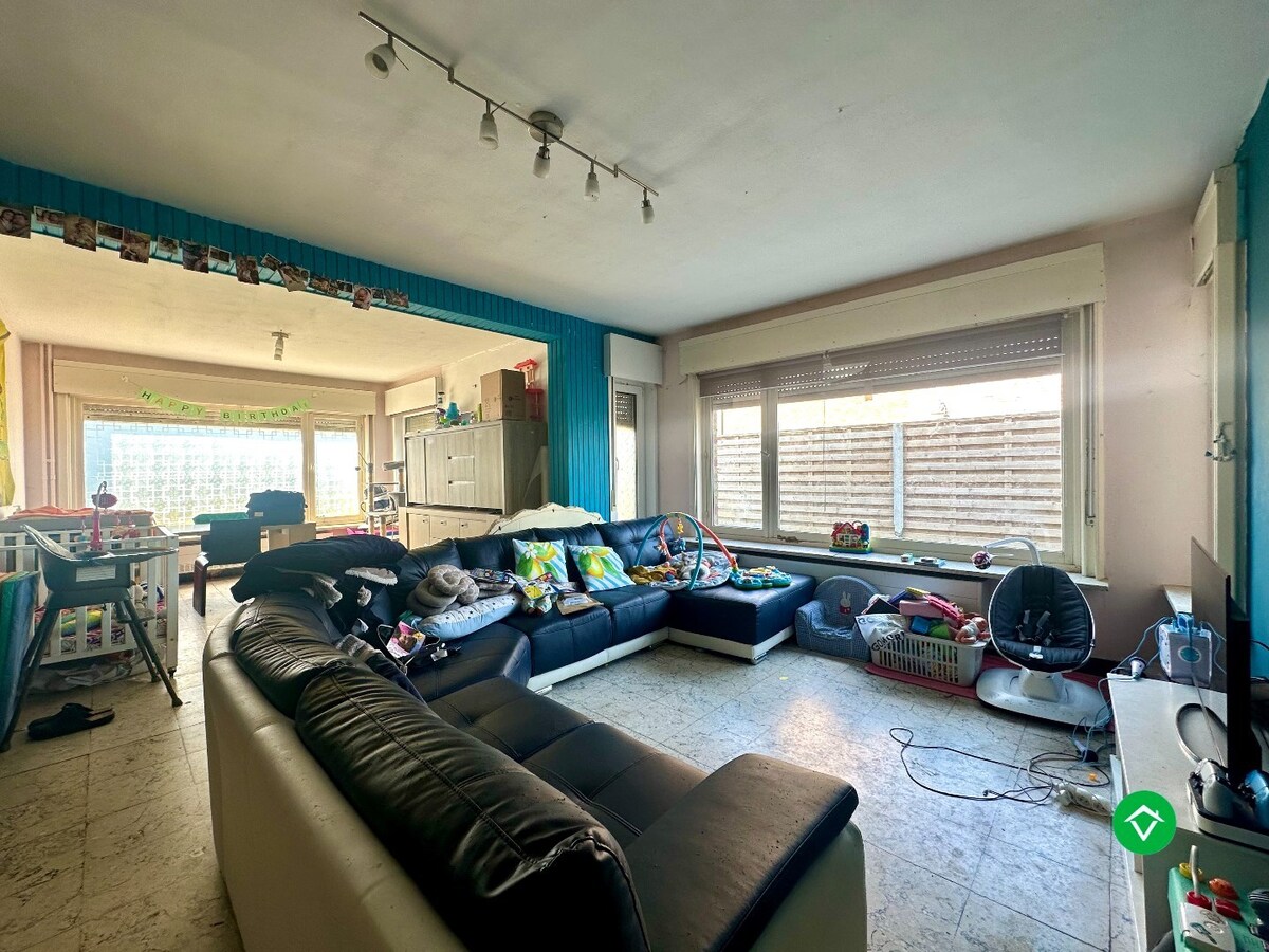 Ruime gezinswoning op perceel van 1126 m²  - tal van mogelijkheden! 