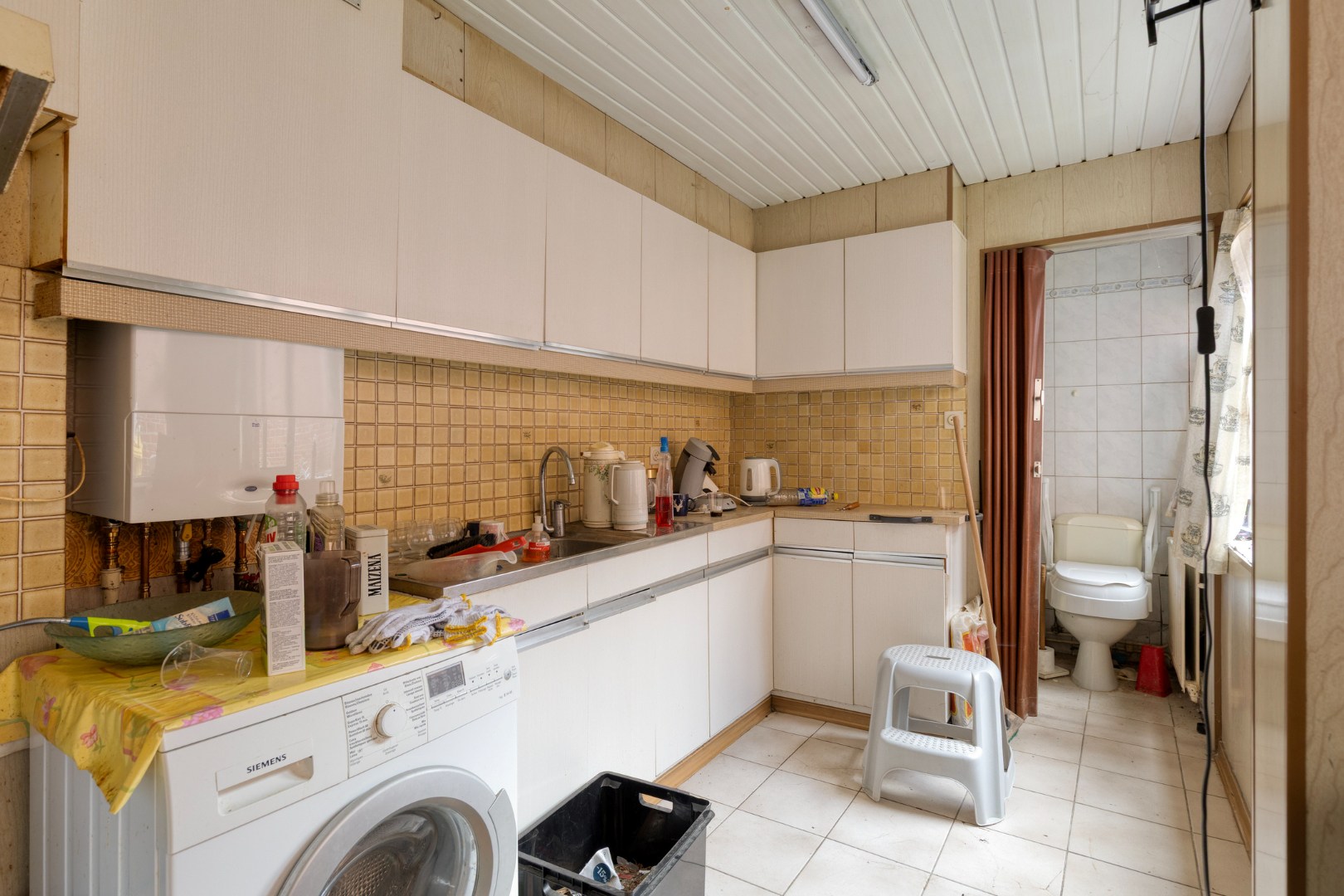 Te renoveren stadswoning in hartje Geel 