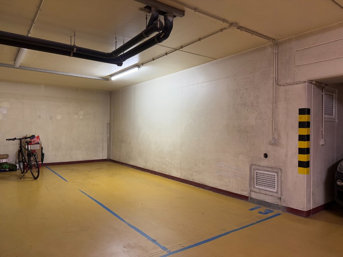 Verhuurd parkeerplaats - Oostende