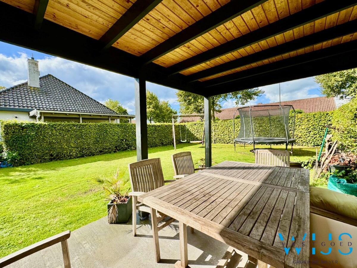 Stijlvolle open bebouwing te Evergem/Rieme ! 