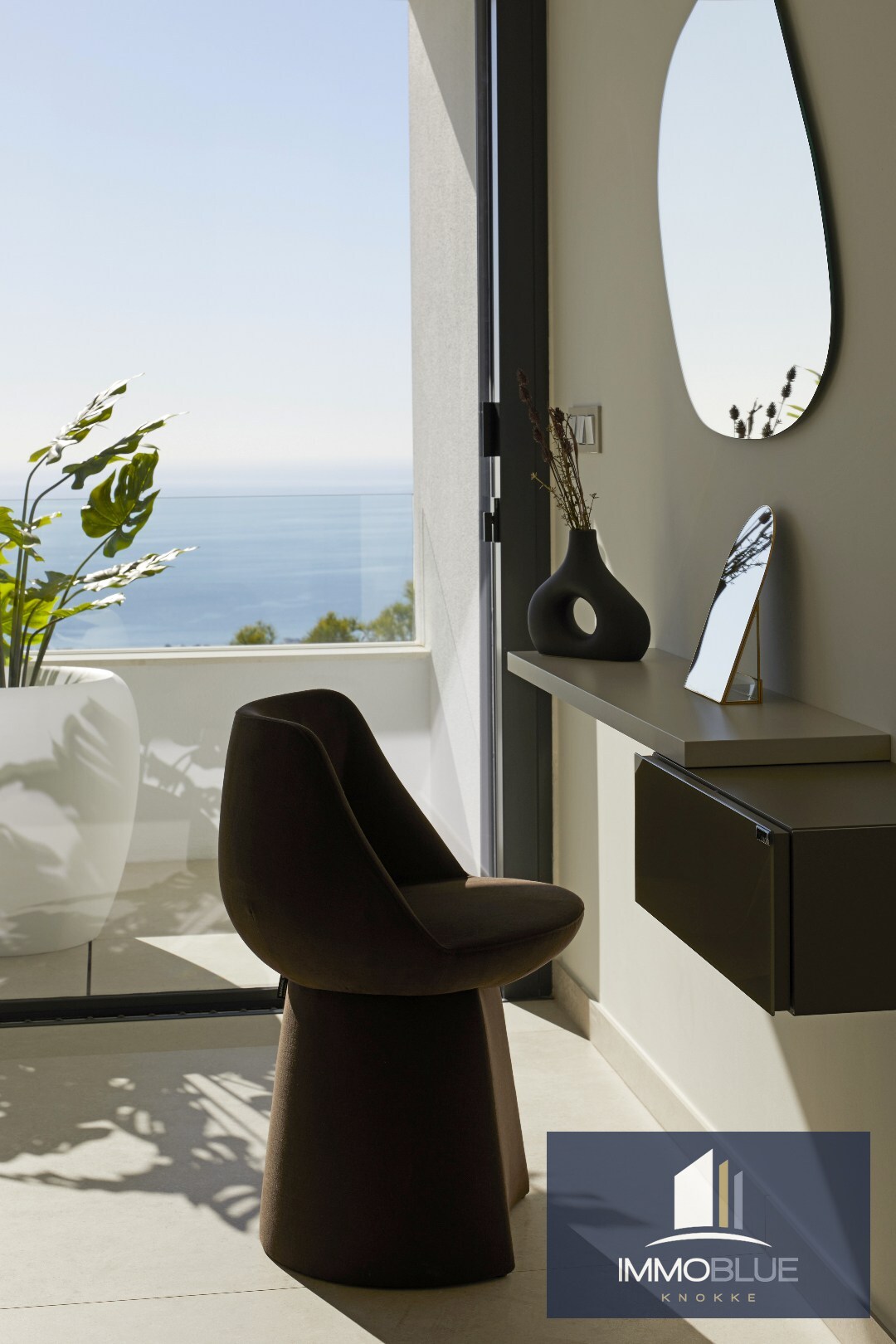 "Villa exclusive prête à emménager à Altea." 