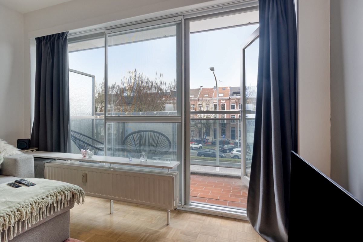 Instapklaar 1-slaapkamerappartement met terras en kelderberging in Mechelen!  – EPC 98 kWh/m² - bewoonbare opp. 61 m² 
