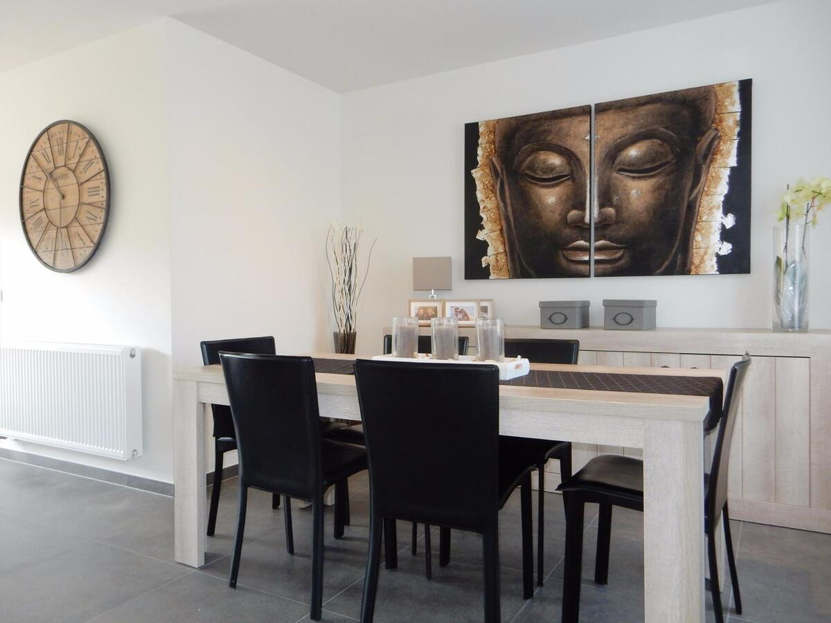 Mooie woning met 3 slaapkamers en garage 