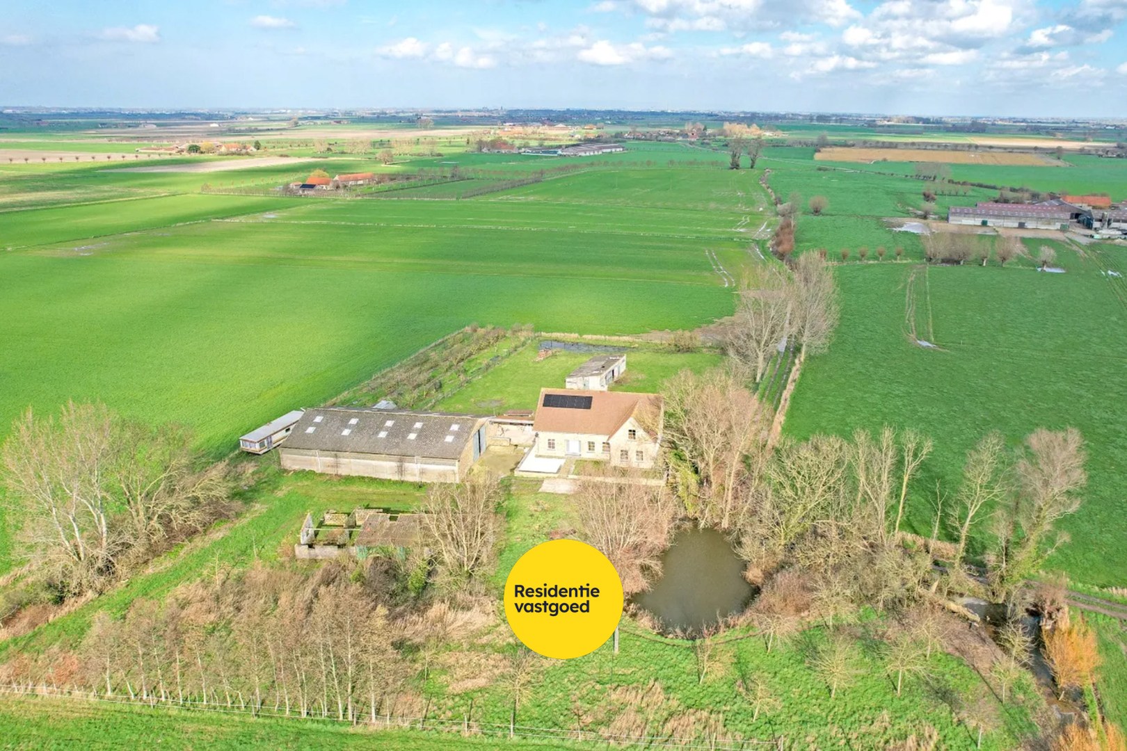 Recente open bebouwing (2019) op een perceel van maar liefst 44.888 m² 