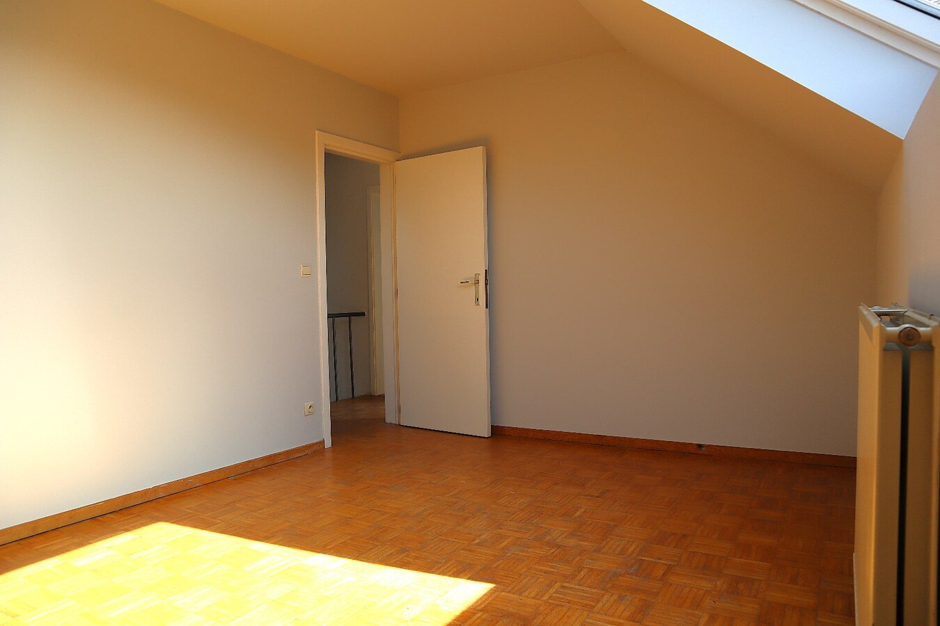 Rijwoning met 4 slaapkamers en tuin te Bierbeek 