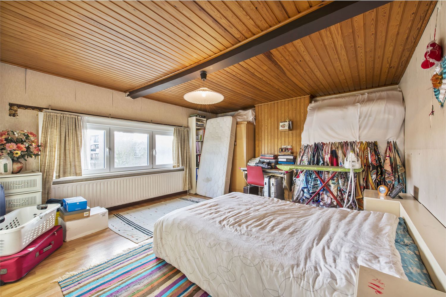 Zeer ruime woning op gunstige locatie 