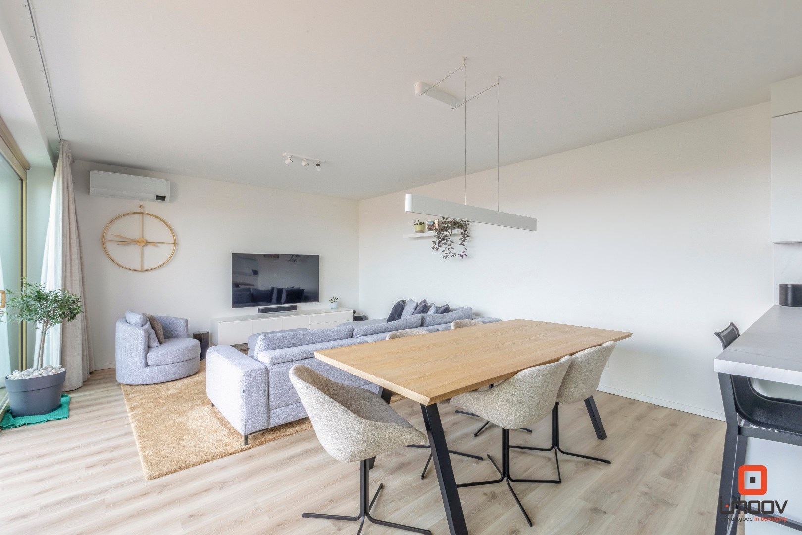 Recent luxueus appartement (2023) met 2 slaapkamers, terras en parkeeroptie in gebouw nabij Dampoort 