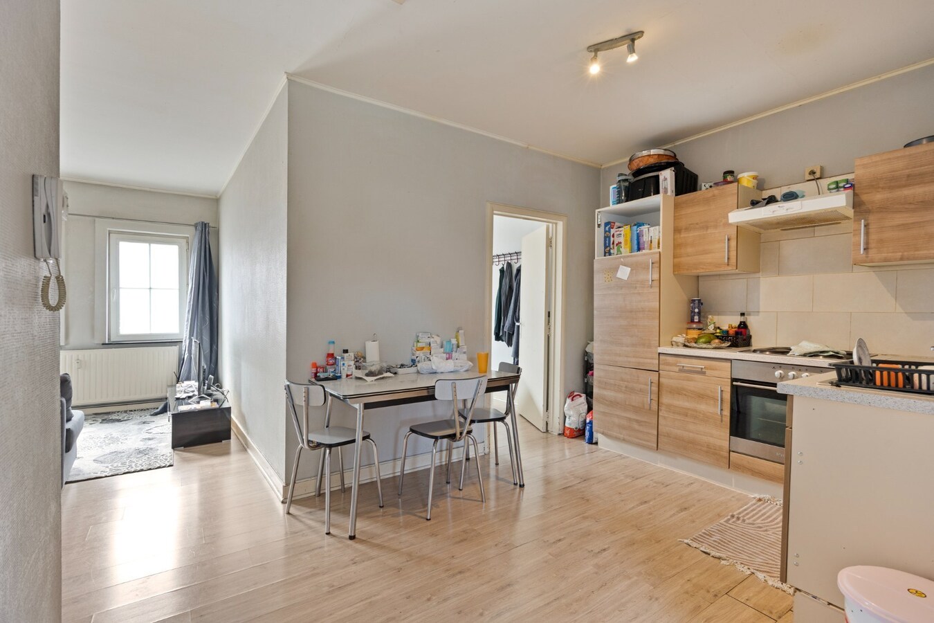 Gebouw/herenhuis bestaande uit 3 appartementen te Tienen 