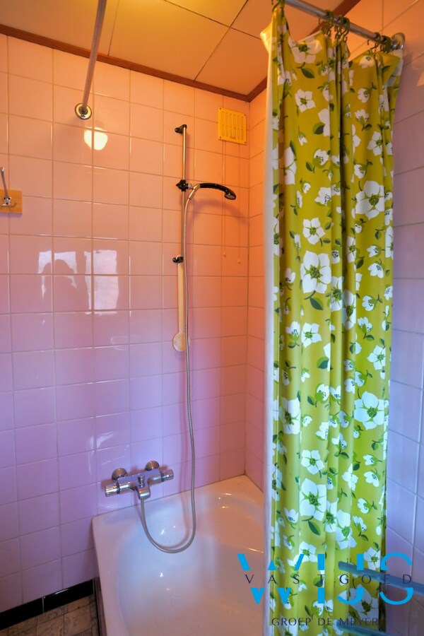 Te renoveren halfopen bebouwing op mooie ligging in Assenede ! 