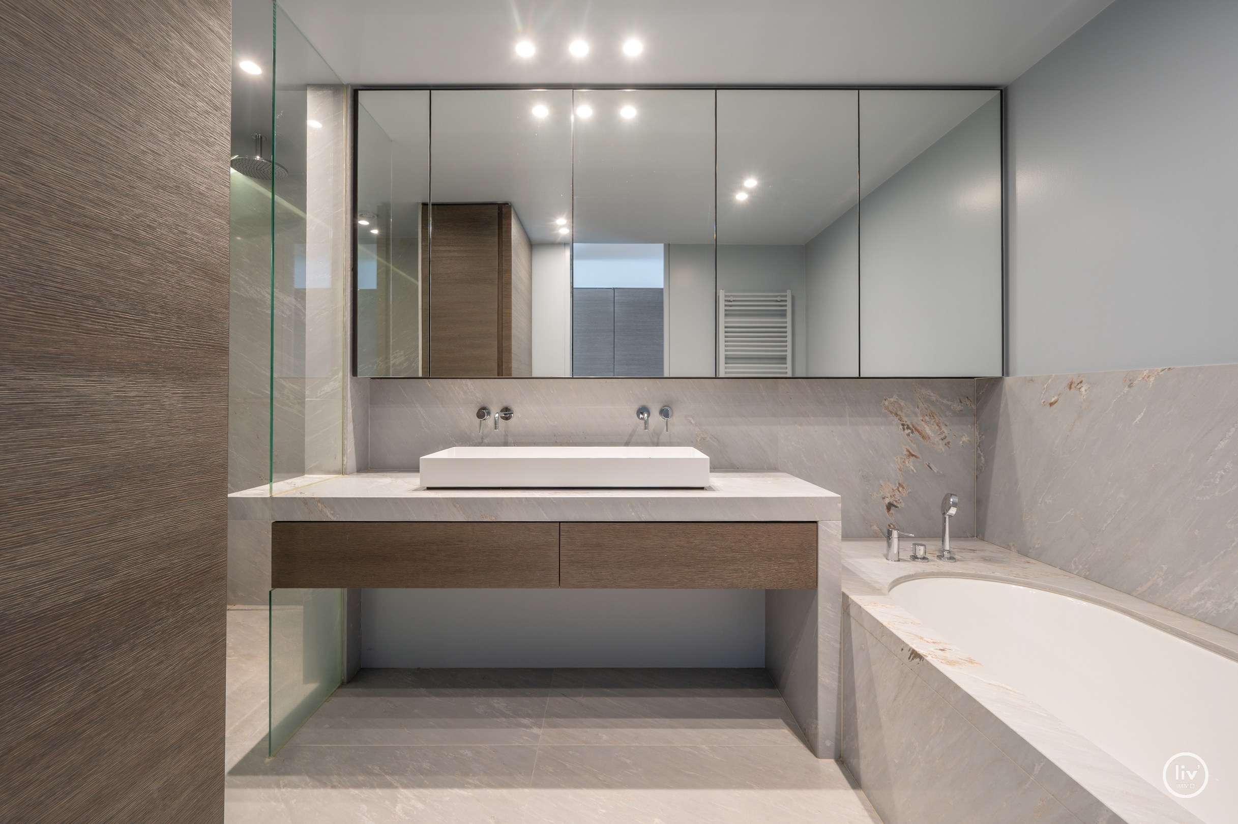 LA RESERVE - Appartement exceptionnel de 3 chambres avec de grandes terrasses offrant une vue sur le ZEGEMEER et le CASINO à Knokke. 