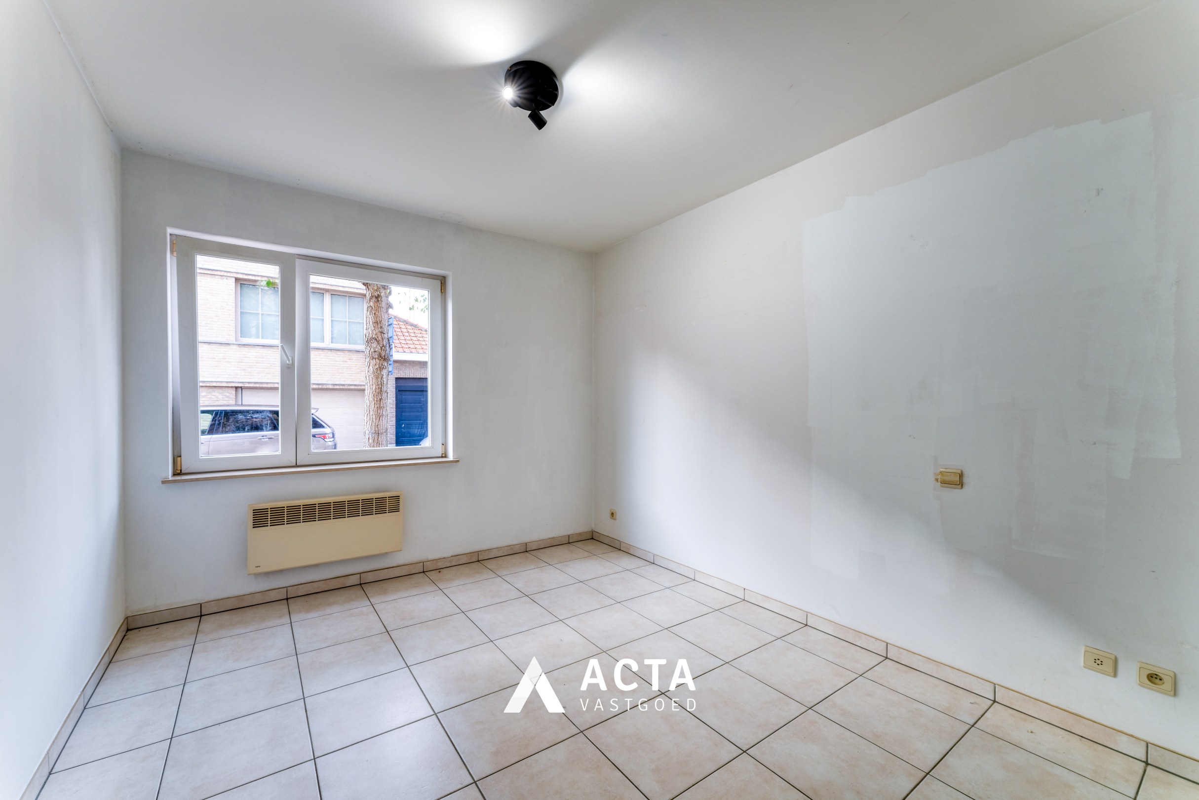 Instapklaar hoekappartement in rustige wijk 