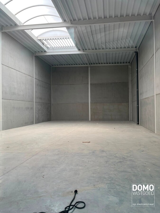 Nieuwe KMO-unit van 200 m² te huur op Bedrijvenpark Stadsbeemd te Halen 