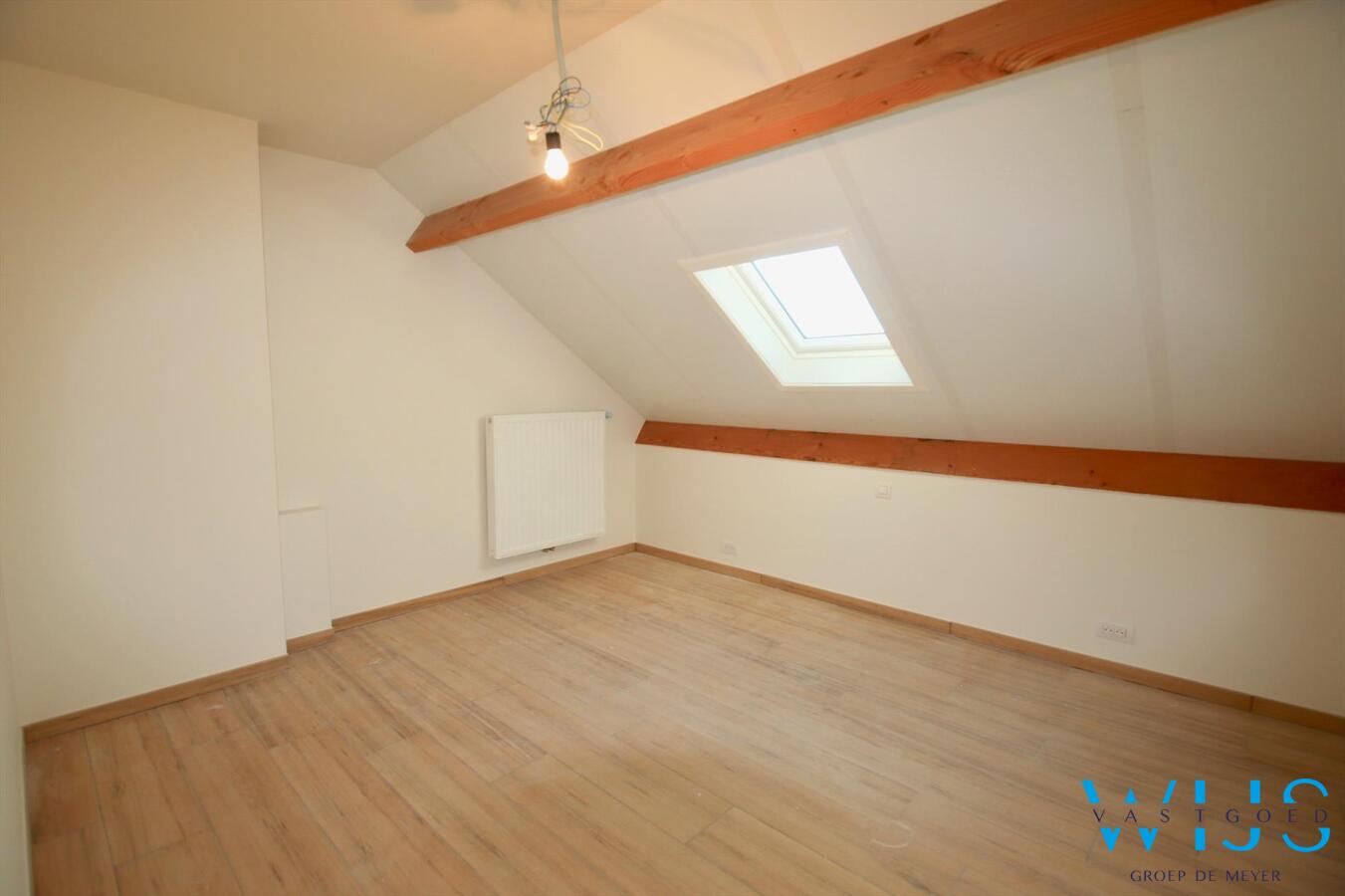 Duplexappartement met 4 slaapkamers &amp; zonneterras te Ertvelde! 