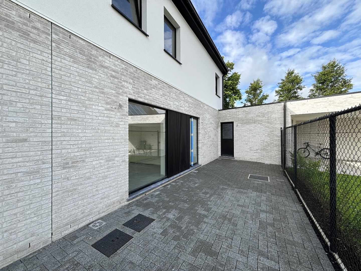 Project bestaande uit 4 energieneutrale woningen op TOP-ligging in Geel 