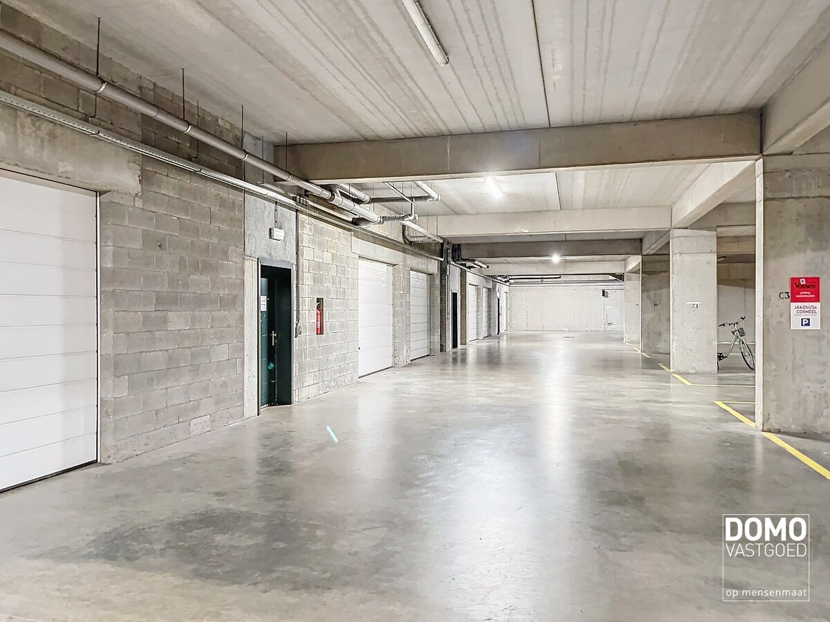 Energiezuinig appartement met 2 slaapkamers en ondergrondse autostandplaats te Hasselt 