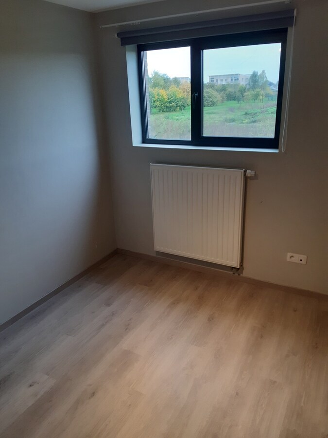 Tijdloze Half Open - rustig gelegen. 