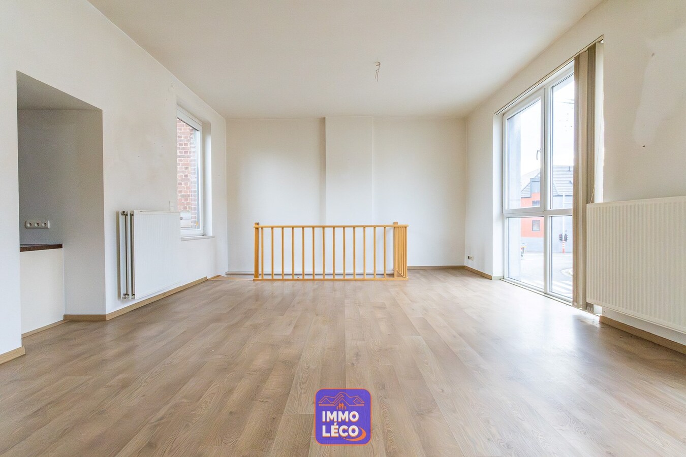 Appartement DUPLEX avec terrasse et parking privatif, au cœur du centre de Pecq ! 