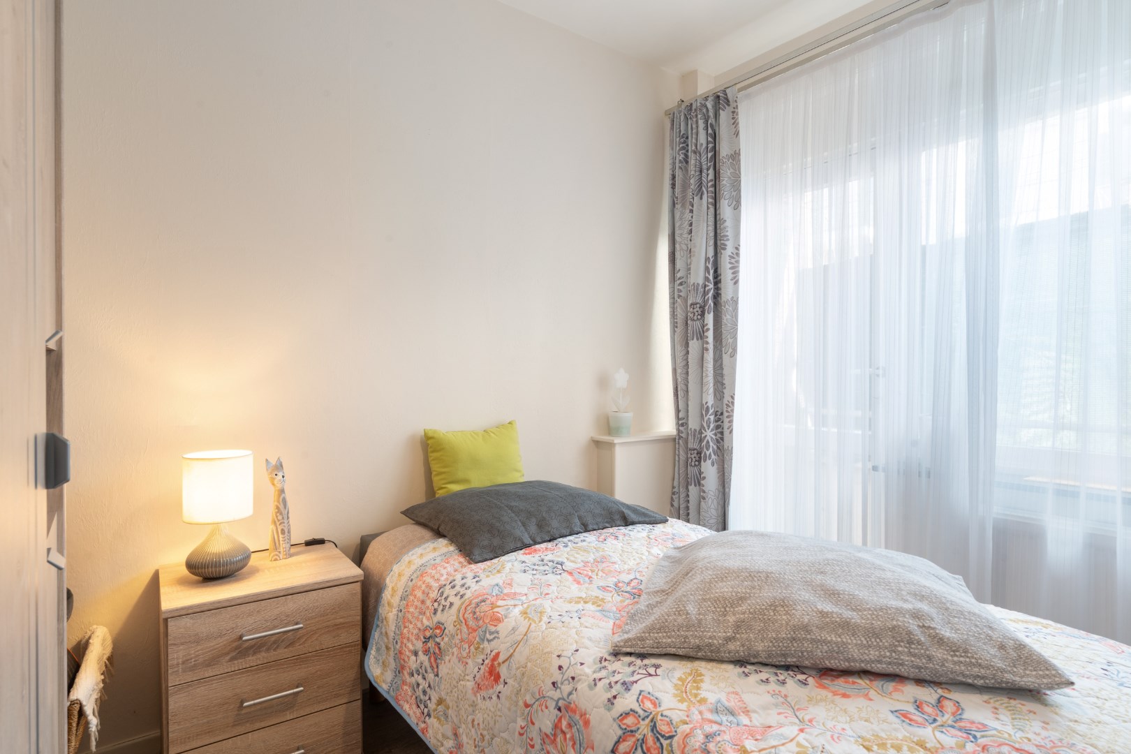 APPARTEMENT À RAFRAÎCHIR DE 2 CHAMBRES À MARIAKERKE 